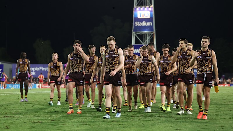 ‘Good, not great’: Mitchell wants more from Hawks as Hardwick hails Suns win as Rioli returns