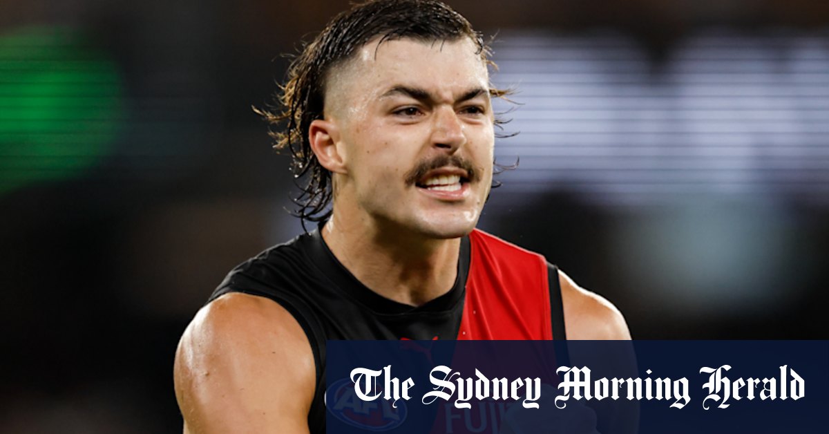 Crow call: Nicks makes phone pitch to Draper