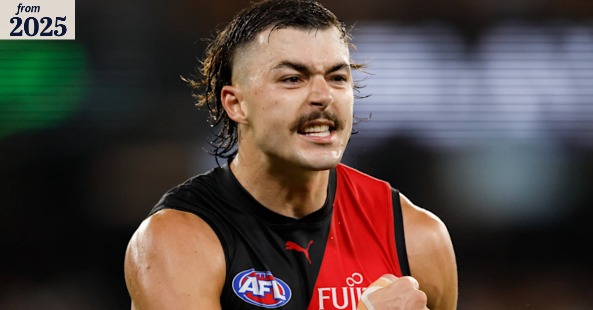 Essendon Bombers ruckman Sam Draper takes phone call pitch from ...