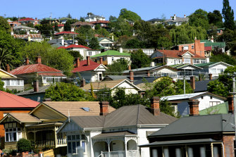 Homes in Launceston had higher average listing views than those in Hobart.