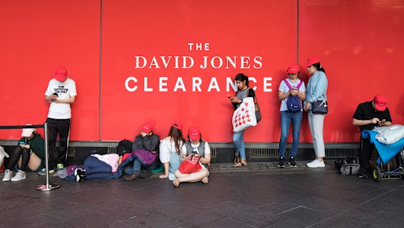 Shoppers queue outside David Jones on Boxing Day. 