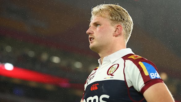 Tom Lynagh’s impressive form for the Reds has him placed as a strong contender to unseat incumbent Wallabies five-eighth Noah Lolesio.