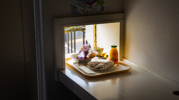 The famous breakfast hatch at The Oval Motel in Bendigo.