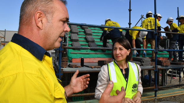 NSW Premier Gladys Berejiklian with Paul Breen, founder of Productivity Bootcamp, during a visit to the Productivity Bootcamp in Construction at Quakers Hill.