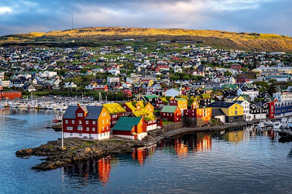 Tórshavn has a population of 20,000 people.