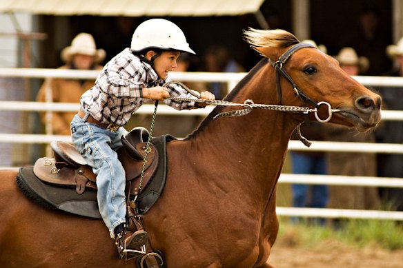 Braith Nock in 2010 in a junior barrel race.