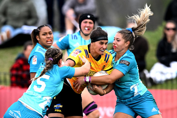 Rhiarna Ferris of the Hurricanes Poua charges forward during the round two Super Rugby Aupiki match between Matatu and Hurricanes Poua.