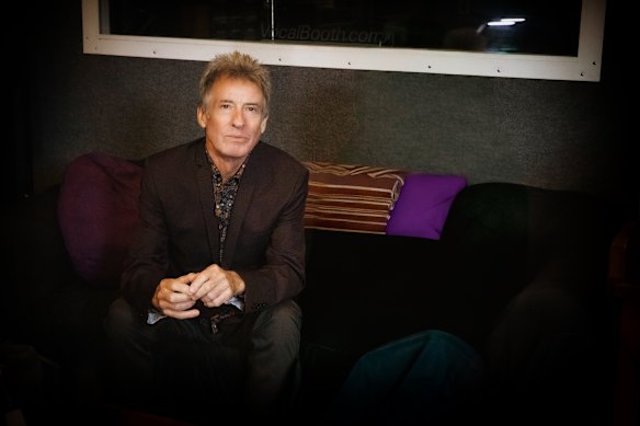 El baterista de Midnight Oil, Rob Hirst, falleció a la edad de 70 años.