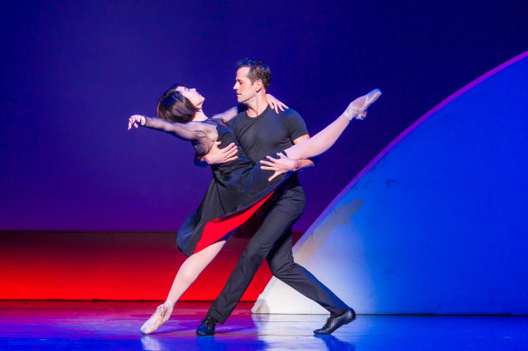 Leanne Cope and Robbie Fairchild in An American in Paris.