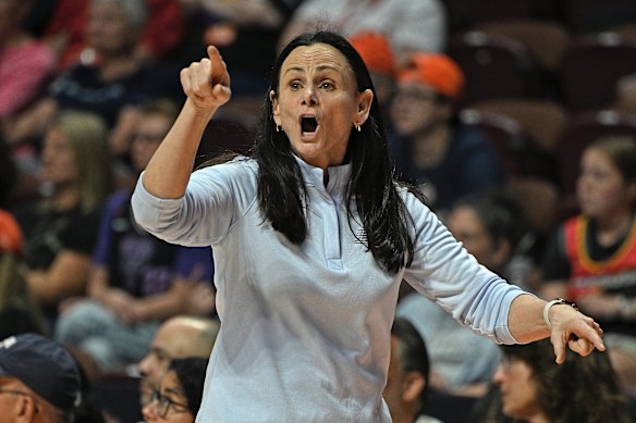 Sandy Brondello coaching with passion.