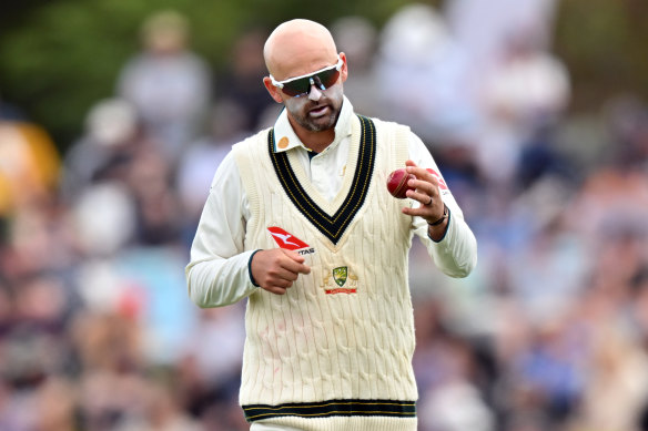 Nathan Lyon bowled the first over after tea.
