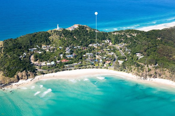 There are 12 houses (and two hotels) that front Wategos Beach on Marine Parade, one of which one is owned by John and Ilone Small (indicated).