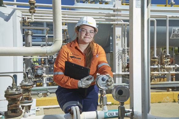 Ellie Wortherspoon, from WA, has attended TAFE and university after receiving an ATAR over 90.