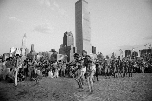 Australia Aboriginal dancers at the beach, on July 23, 1981. 