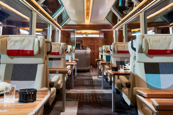 Excellence Class on the Glacier Express.