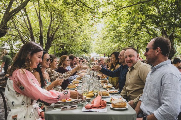 The Sampson Street Long Lunch is one of the big-ticket events of the festival.