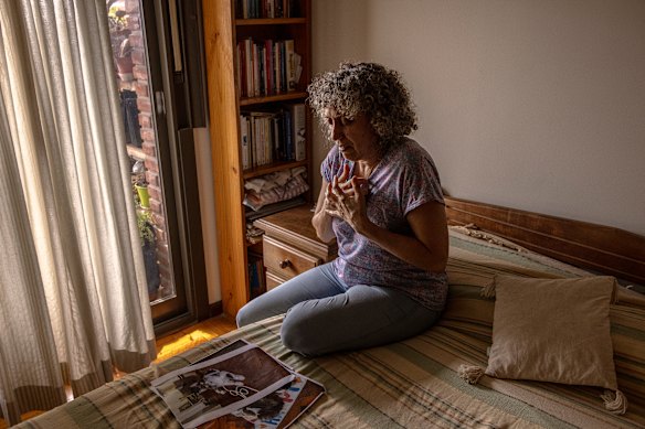 Celia Melamed charges pet owners $US35 ($50) an hour to communicate with their dogs, cats, turtles and birds.