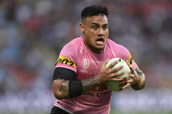 Spencer Leniu has finally been called up to the Blues squad after missing out on the first two games of the series due to a ruptured testicle.