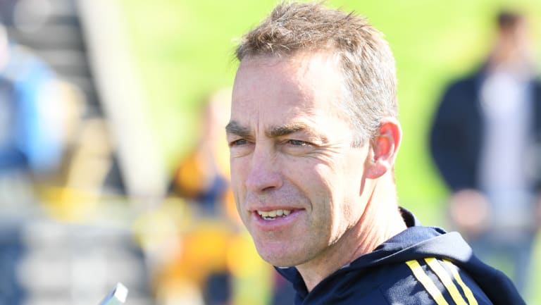 Hawthorn lock in coach Alastair Clarkson until 2022