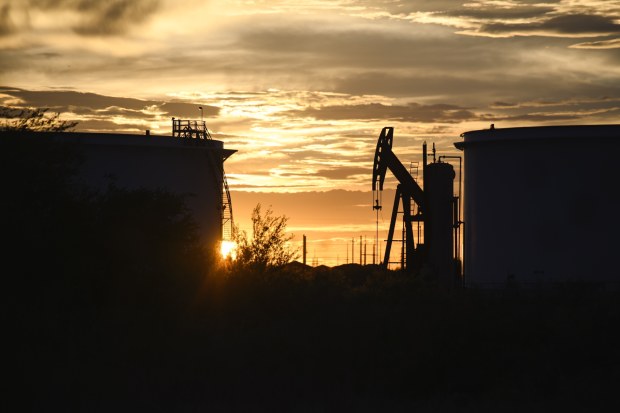 Trump touts pro fossil fuel agenda at lunch with Texas oil barons