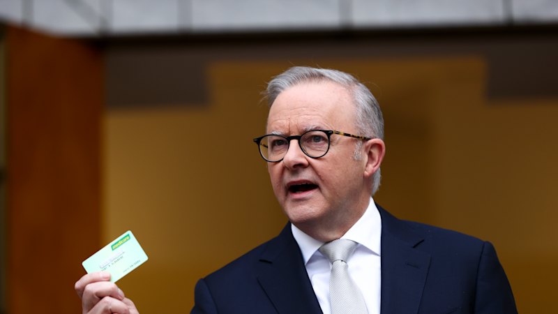 Australia news LIVE: Albanese to introduce cheaper medication bill; European Union reach 15 per cent trade deal with Trump; Gaza receives airdrop supplies