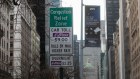 Congestion Relief Zone signage on Park Avenue in New York. 