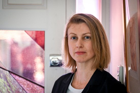 Kathryn Joy was a baby when her mother, Carolyn Stuckey, 32, was shot dead with a pump-action shotgun by her husband, Allan John Stuckey, who argued that he had done so on the grounds of provocation that Carolyn was having an affair. Kathryn and her brothers were sent back to live with him after Stuckey served 22 months in jail.