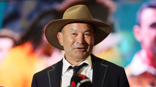 Eddie Jones speaks to the media at Sydney Airport.