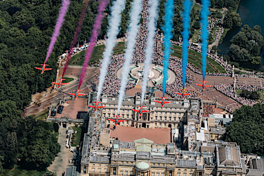 The Red Arrows perform a flypast over Buckingham Palace