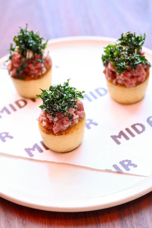 Wagyu tartare crumpets.