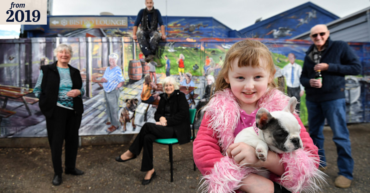 Murals just the tonic for an artist and his new town