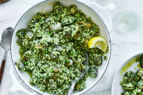 Clams with fregola, peas and parsley pesto
