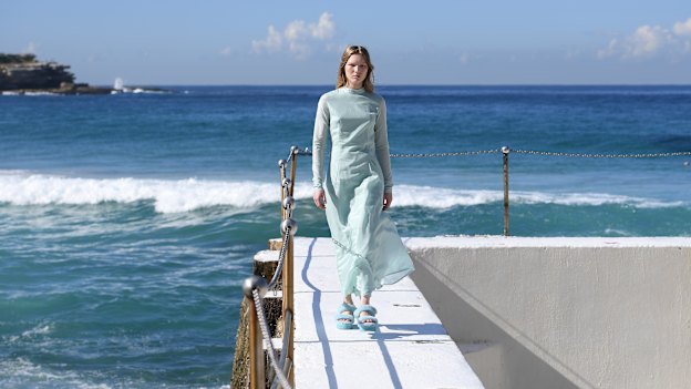 A model presents creations by Ten Pieces during Mercedes-Benz Fashion Week Australia at Bondi Icebergs in Sydney, Thursday, May 16, 2019. (AAP Image/Dan Himbrechts) NO ARCHIVING, EDITORIAL USE ONLY