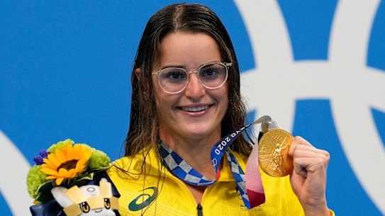 Kaylee McKeown after winning gold at the Tokyo Olympics.