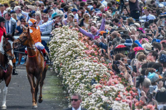 2020 Melbourne Cup Boxing Day Test Crowd Plans Put To Government