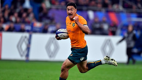 Lalakai Foketi scores a try for the Wallabies against France.