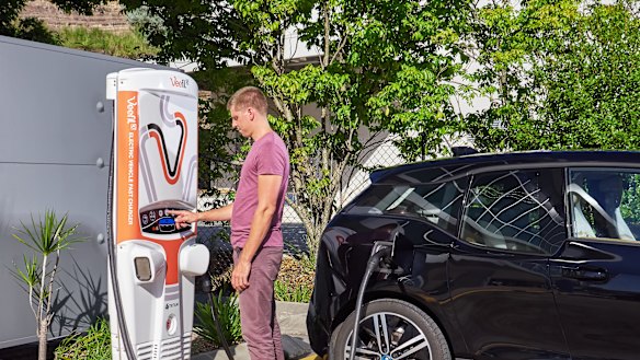 Infrastructure Australia has ranked as a high national priority the rollout of a country-wide electric vehicle fast-charging network