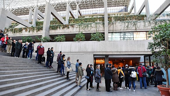 People line up prior to the bail hearing for Meng Wanzhou, Huawei's chief financial officer. 