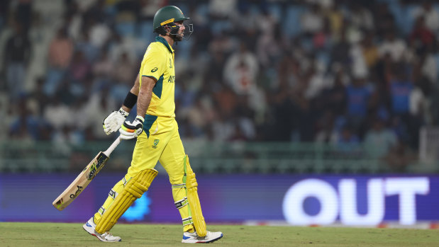 Glenn Maxwell personifies Australia after being dismissed by South Africa.