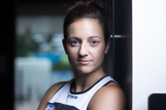 Former Collingwood skipper Steph Chiocci removed herself from social media after targeted abuse.