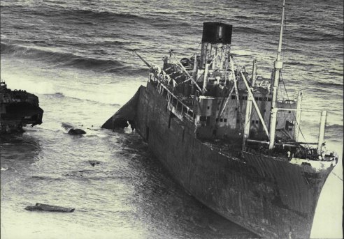 The abandoned freighter Runic  breaking up on Middleton Reef, north of Lord Howe Island, on June 12, 1974.