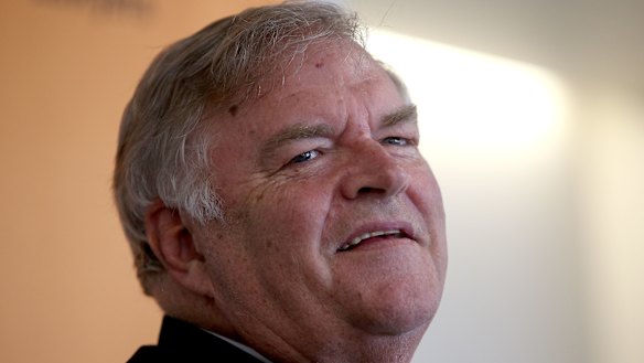 Australian War Memorial chair Kim Beazley has defended the decision not to award a literary prize to veteran journalist Chris Masters. 