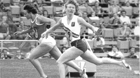 East Germany’s Renate Stecher, left, just edges out Australia’s Raelene Boyle to win the Olympic 200m crown in Munich.
