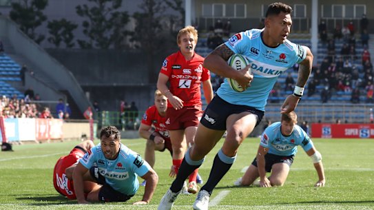Prolific: Folau crosses in the first half as he edges towards a new record.