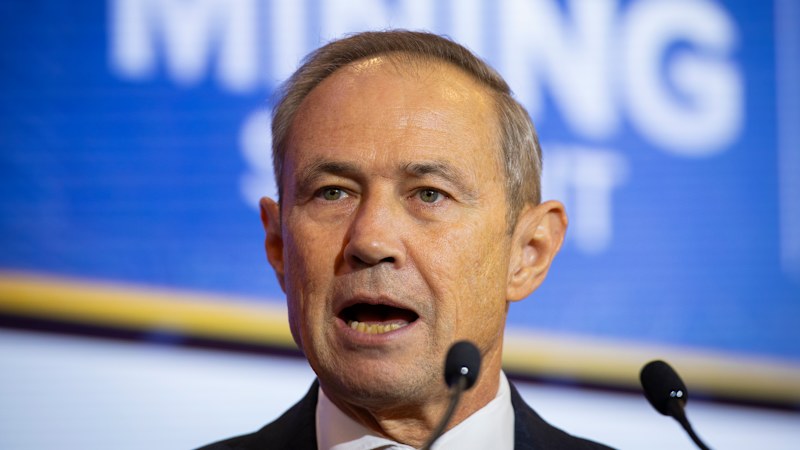 Don't mess with success, says WA premier