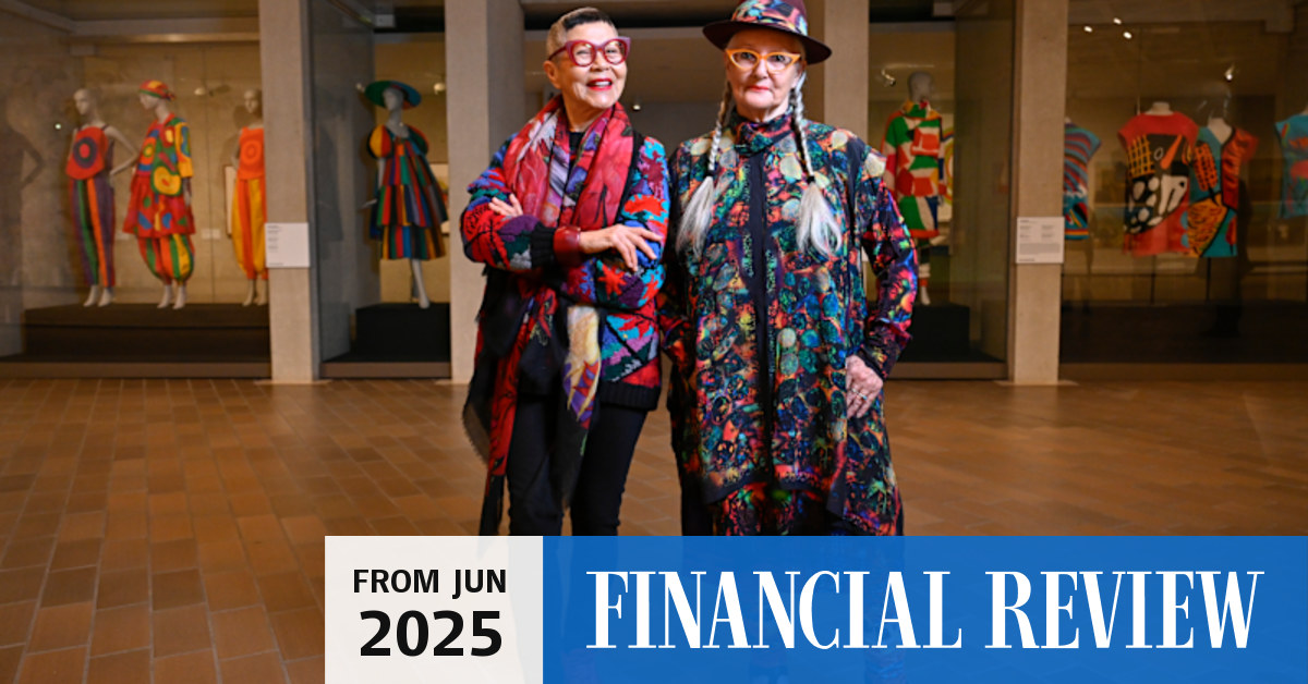 Jenni Kee and Linda Jackson deliver designs to the National Gallery of ...