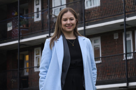 Jackie Olling swapped Sydney for London, where she pays more rent but is much better off.