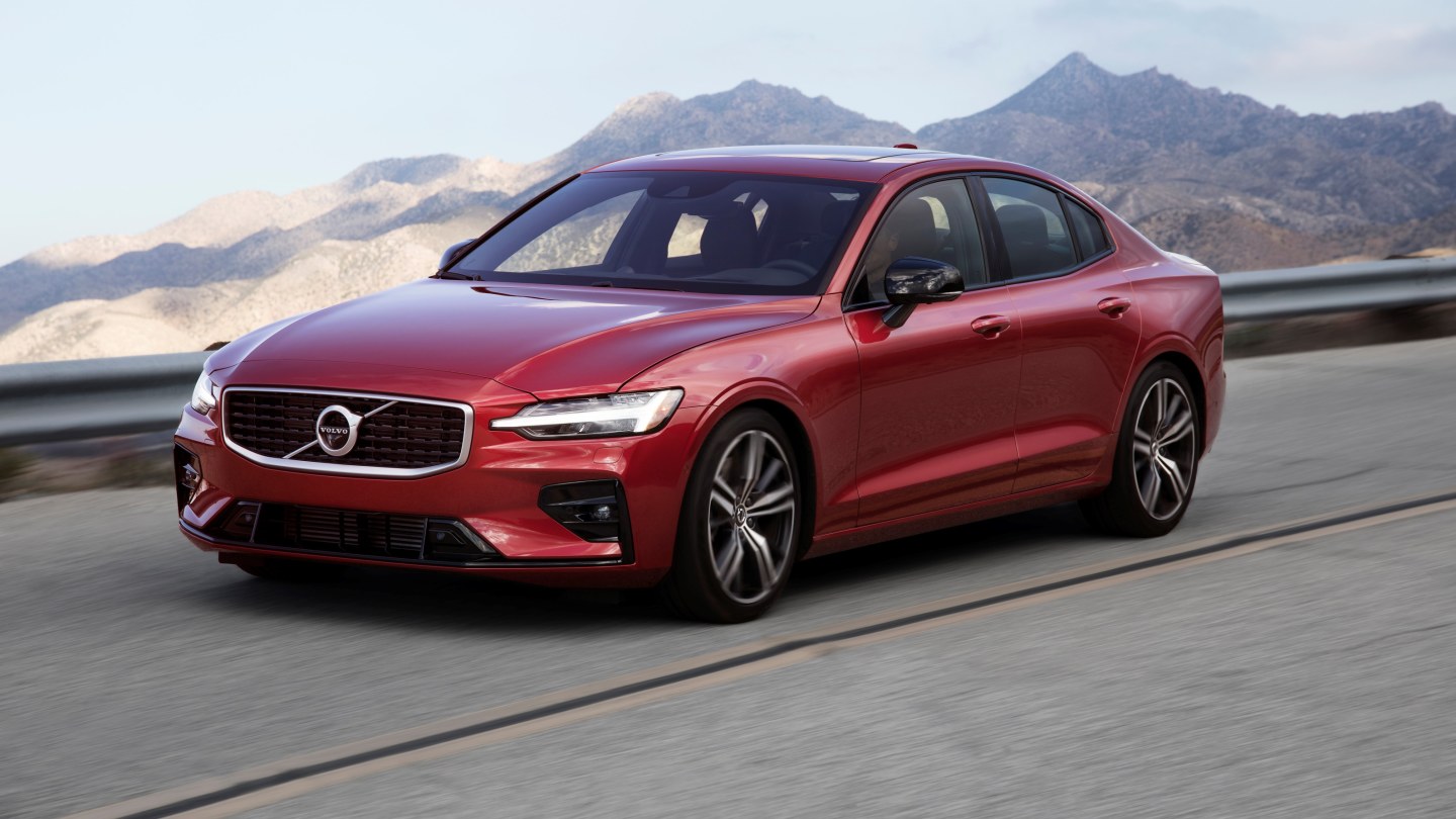 Volvo S60 T8 review This car takes fuel consumption to new lows