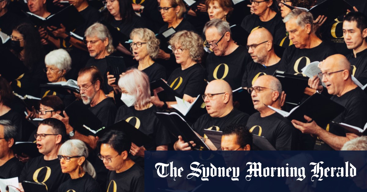 Chorus Oz Singing with Sydney Philharmonia Choirs at the Sydney Opera