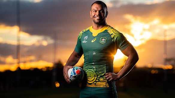Kurtley Beale in Australia's away strip for the Rugby World Cup, featuring the popular Indigenous jersey design by Dennis Golding. 